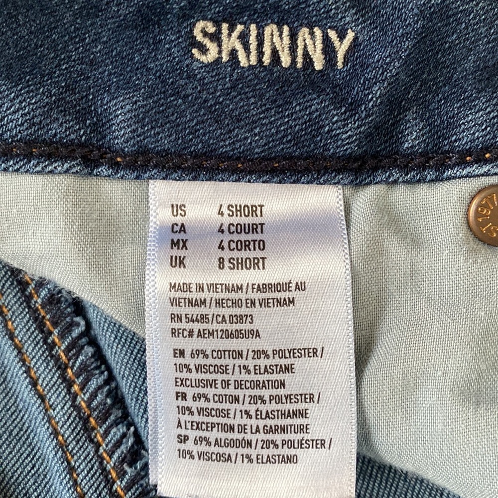 American Eagle Skinny Jeans - Picture 4 of 4